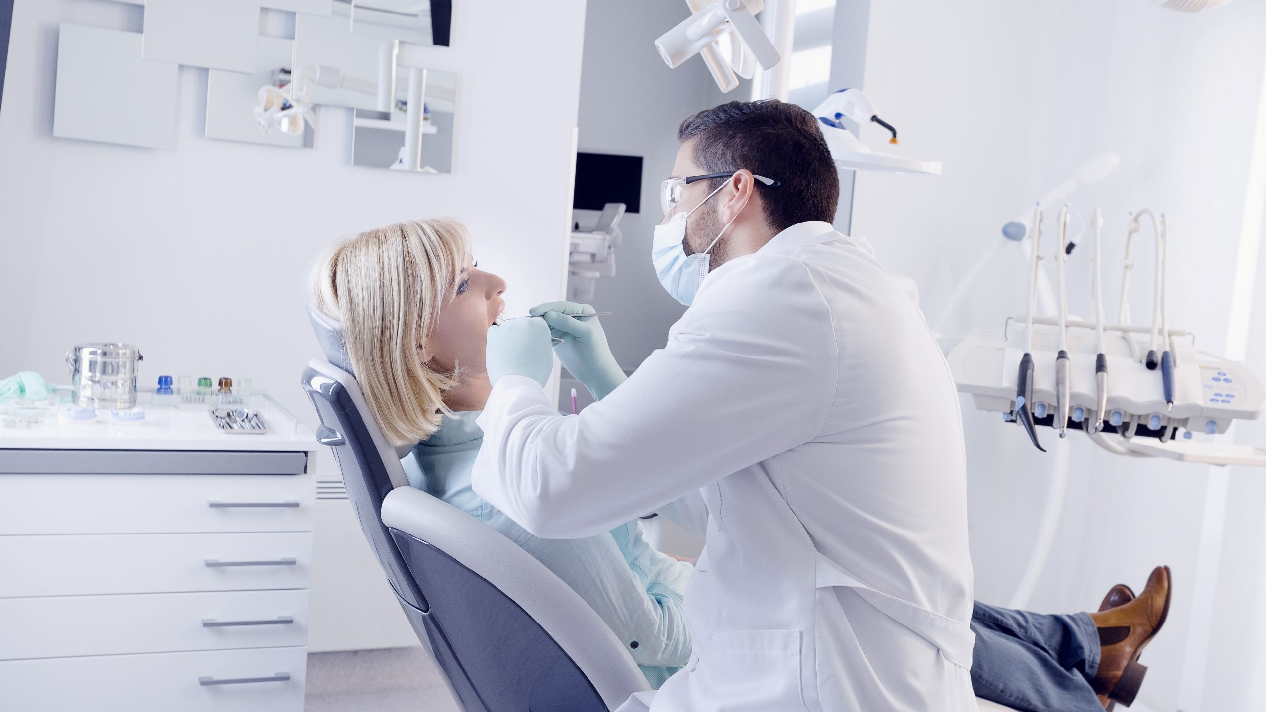 Dentist in Brookfield, CT